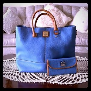 Dooney & Bourke handbag and wallet set.